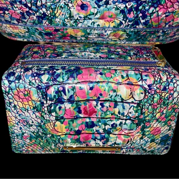 New Brahmin Leather 3-Pc Set, FIORA Shoulder Bag & 2 Wallets, Spring Ditsy - Picture 9 of 14